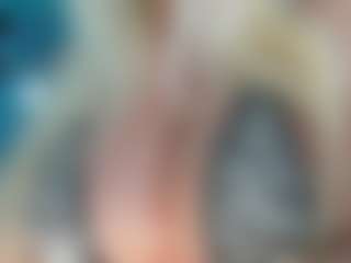 adrianna777's Live Sex Cam Show