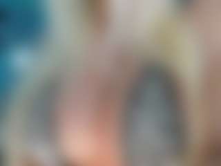 adrianna777's Live Sex Cam Show