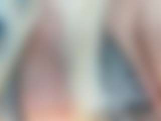adrianna777's Live Sex Cam Show