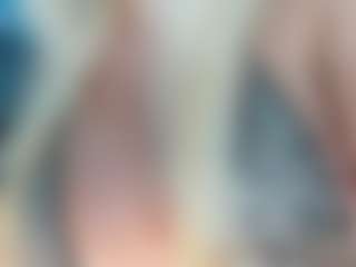 adrianna777's Live Sex Cam Show