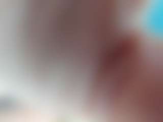 adrianna777's Live Sex Cam Show