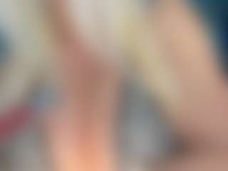 adrianna777's Live Sex Cam Show