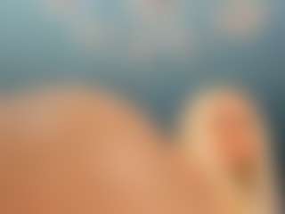 adrianna777's Live Sex Cam Show
