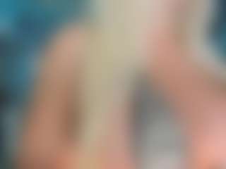 adrianna777's Live Sex Cam Show