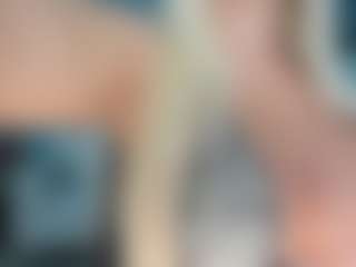 adrianna777's Live Sex Cam Show