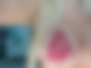 adrianna777's Live Sex Cam Show