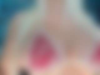adrianna777's Live Sex Cam Show