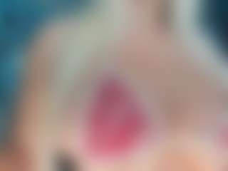 adrianna777's Live Sex Cam Show
