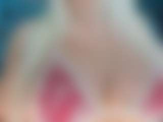 adrianna777's Live Sex Cam Show