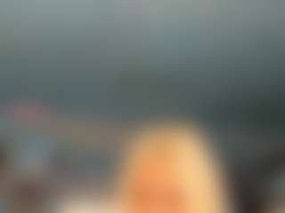 adrianna777's Live Sex Cam Show