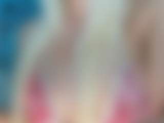 adrianna777's Live Sex Cam Show