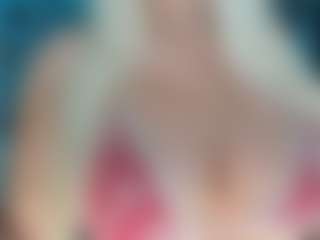 adrianna777's Live Sex Cam Show