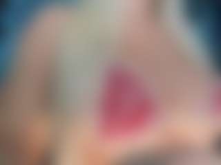adrianna777's Live Sex Cam Show