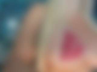 adrianna777's Live Sex Cam Show