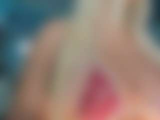 adrianna777's Live Sex Cam Show
