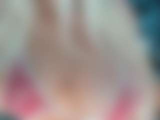 adrianna777's Live Sex Cam Show