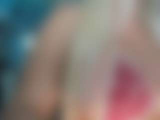 adrianna777's Live Sex Cam Show