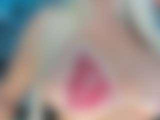adrianna777's Live Sex Cam Show