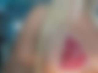 adrianna777's Live Sex Cam Show