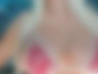 adrianna777's Live Sex Cam Show