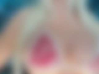 adrianna777's Live Sex Cam Show