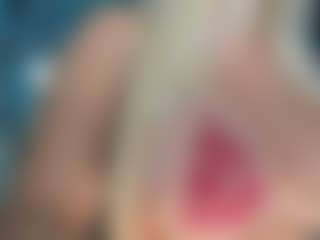 adrianna777's Live Sex Cam Show