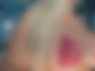adrianna777's Live Sex Cam Show