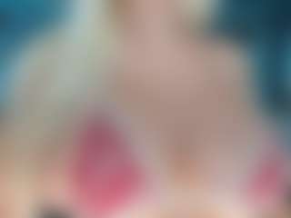 adrianna777's Live Sex Cam Show