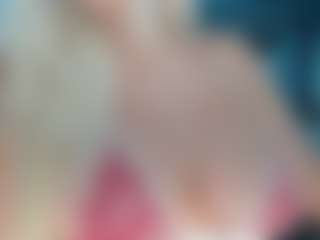 adrianna777's Live Sex Cam Show