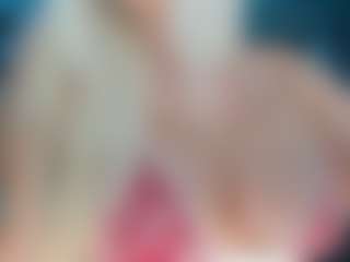 adrianna777's Live Sex Cam Show