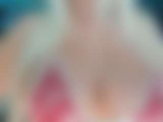 adrianna777's Live Sex Cam Show