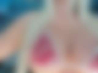 adrianna777's Live Sex Cam Show