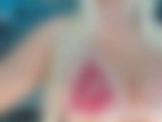adrianna777's Live Sex Cam Show