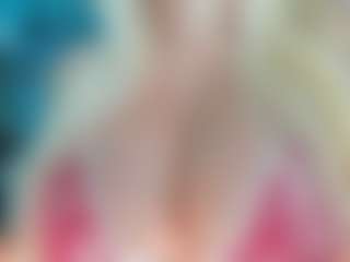 adrianna777's Live Sex Cam Show