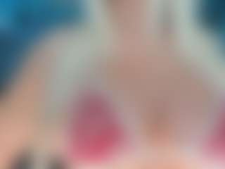 adrianna777's Live Sex Cam Show