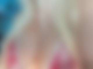 adrianna777's Live Sex Cam Show