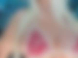 adrianna777's Live Sex Cam Show