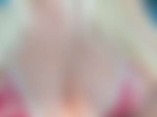 adrianna777's Live Sex Cam Show