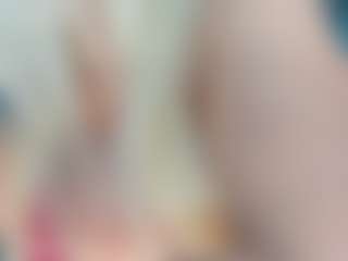 adrianna777's Live Sex Cam Show