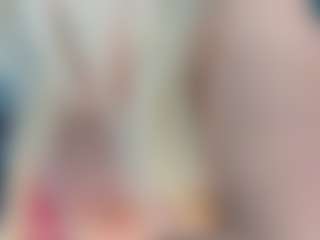 adrianna777's Live Sex Cam Show