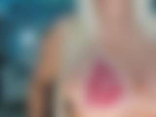 adrianna777's Live Sex Cam Show