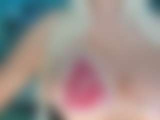 adrianna777's Live Sex Cam Show