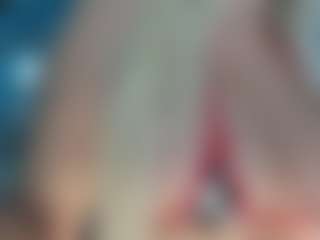 adrianna777's Live Sex Cam Show