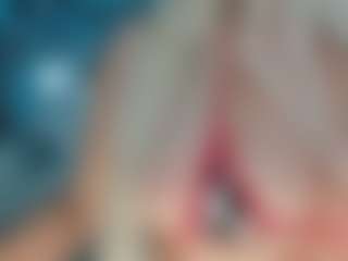 adrianna777's Live Sex Cam Show