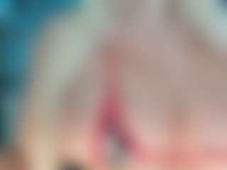 adrianna777's Live Sex Cam Show