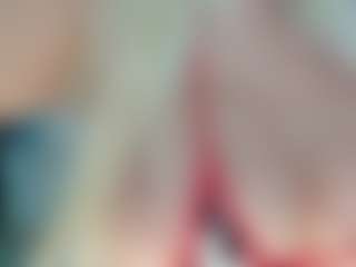 adrianna777's Live Sex Cam Show