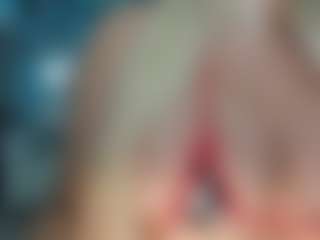 adrianna777's Live Sex Cam Show