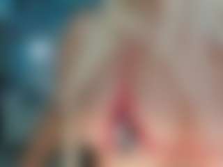 adrianna777's Live Sex Cam Show