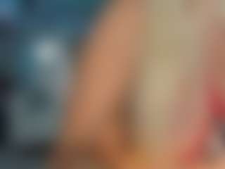adrianna777's Live Sex Cam Show