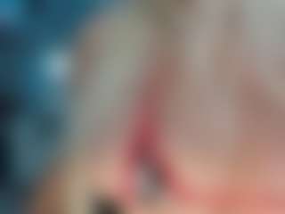 adrianna777's Live Sex Cam Show